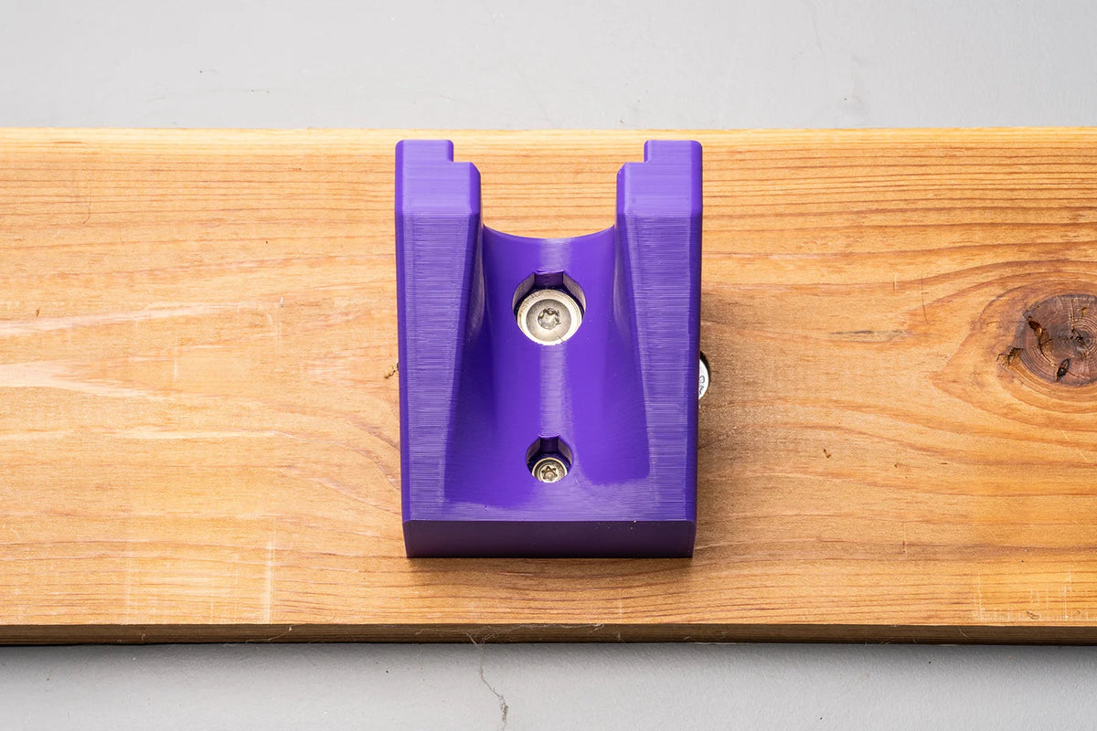 Vertical Barbell Hanger